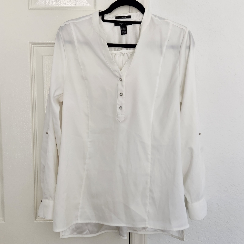 Style & Co White Longsleeved Blouse . SIZE Medium